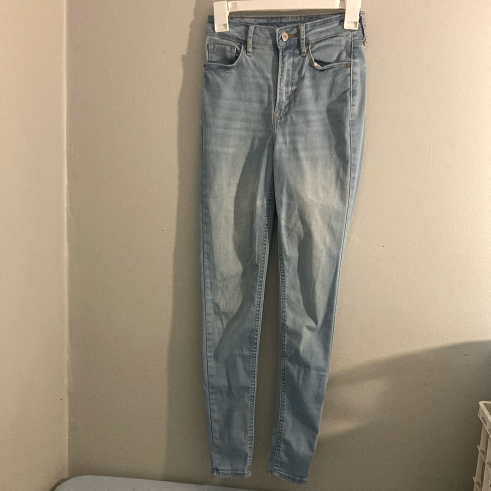 Old Navy Light Blue Skinny Jeans with Worn-In Look